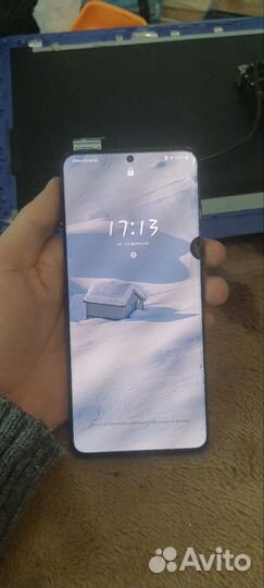 Телефон Samsung galaxy s20 ultra дисплей в рамке