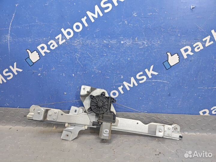 Стеклоподъемник передний правый Renault Duster 1