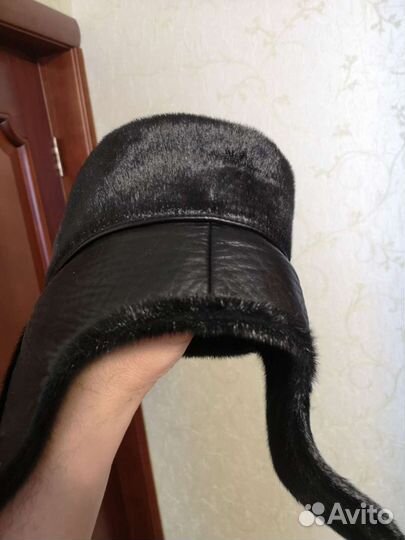 Меховая мужская шапка