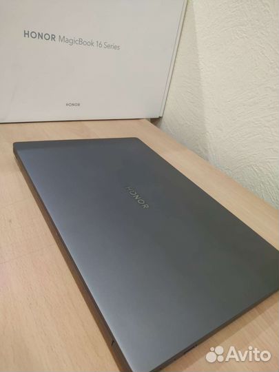 Honor Magicbook 16