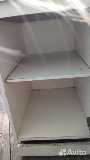 Кухонный навесной и напольный шкаф бу