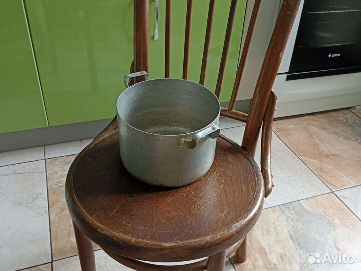 Кастрюли, крышки эмалирлванные