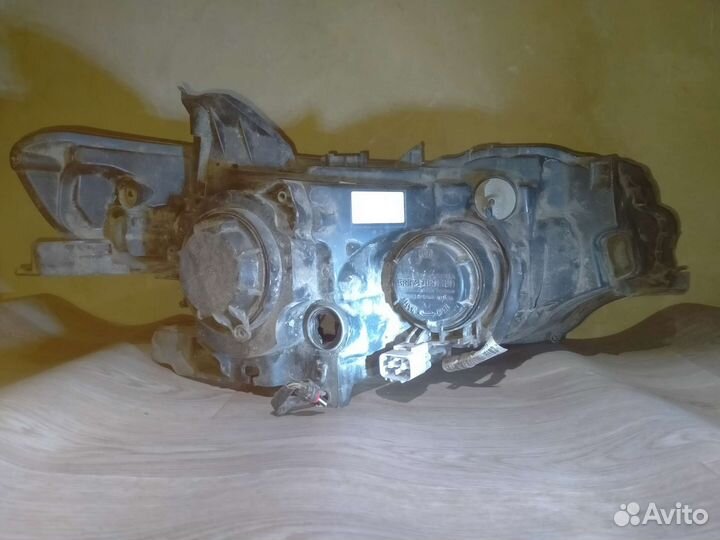 Фара mitsubishi outlander 3 правая