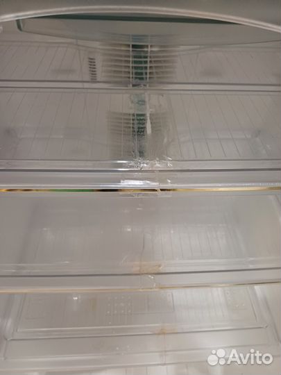 Продам холодильник Samsung