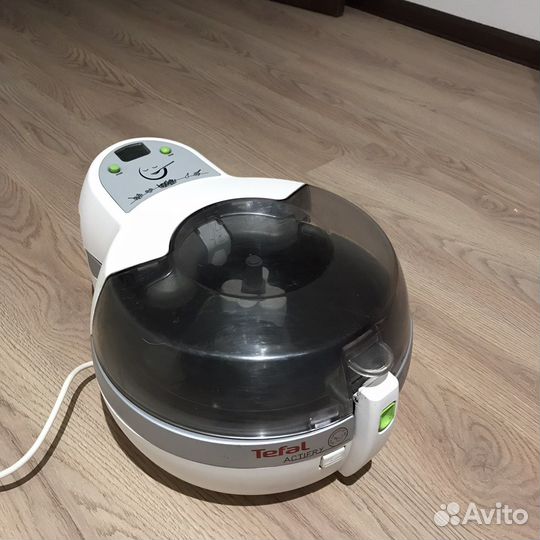 Аэрогриль фритюрница Tefal ActiFry