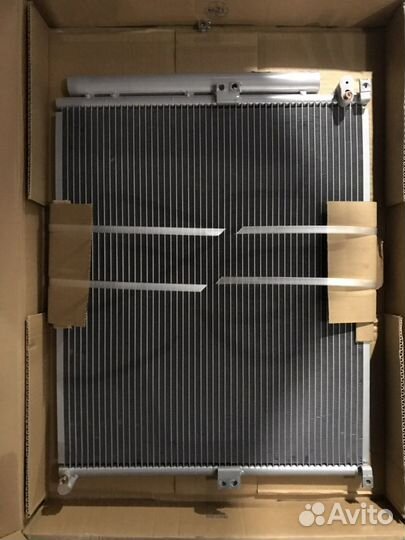 Радиатор кондиционера Toyota Land Cruiser