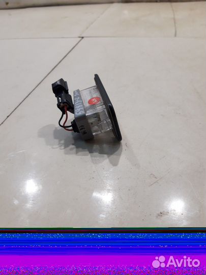 Фонарь подсветки номера(левый) (Kia Sorento IV)