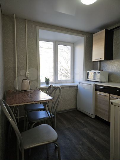 2-к. квартира, 42 м², 2/5 эт.