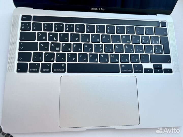 Macbook pro 13 2020 i5 16gb 512
