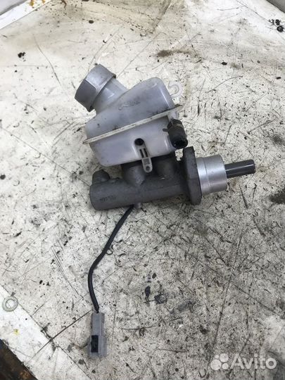 Цилиндр тормозной главный Chery Fora (A21)