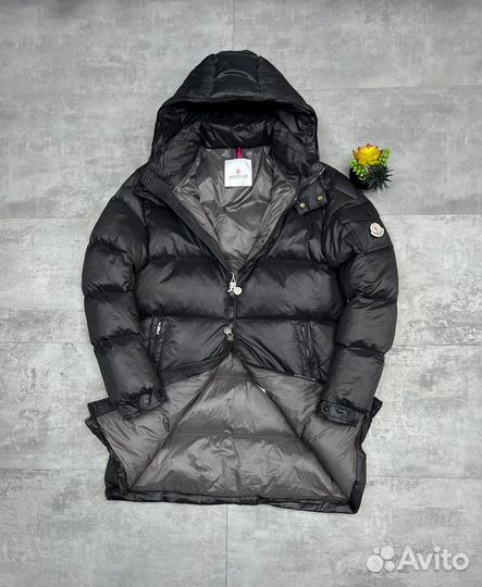 Зимняя куртка moncler