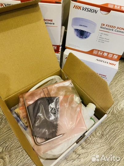 Камера видеонаблюдения Hikvision DS-2CD2122fwd-is