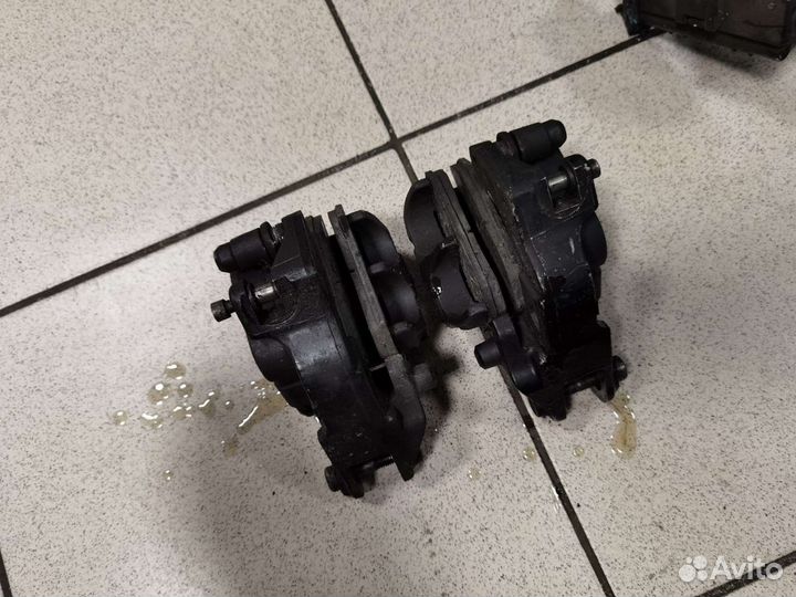 Суппорт тормозной передний Honda gl1500 gold wing