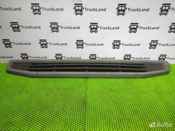 Ступень решетки радиатора Volvo Fh 4