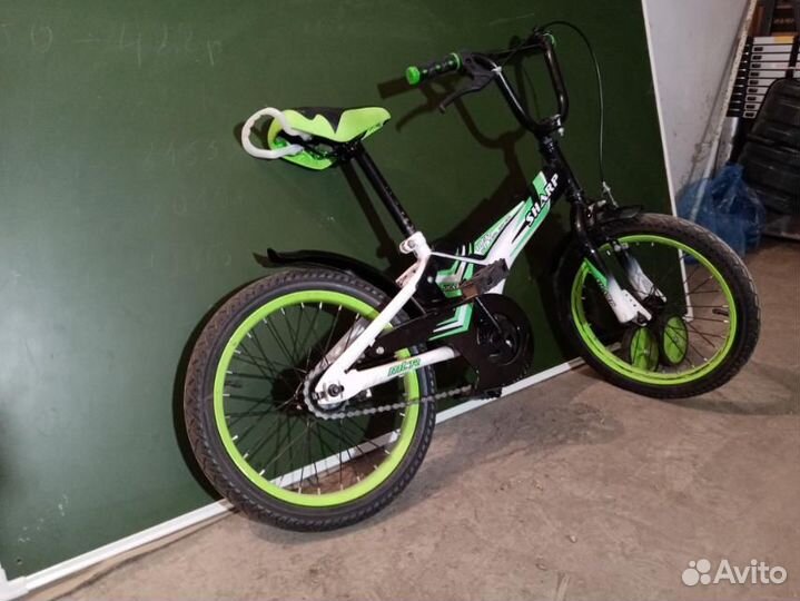 Детский велосипед 16