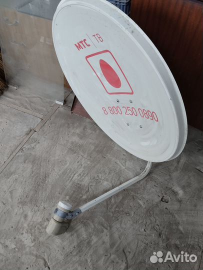 Спутниковая тарелка триколор