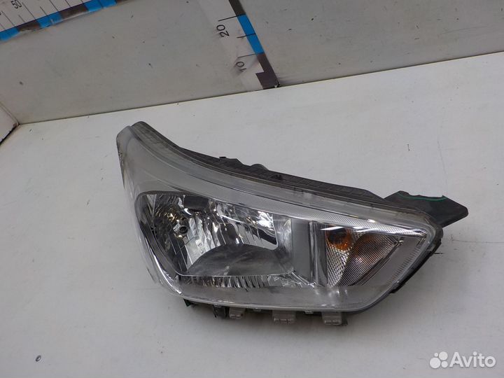 Фара правая Kia Rio 2017