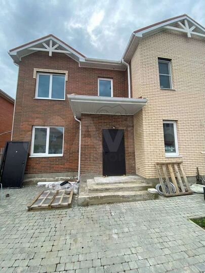 Коттедж 96 м² на участке 2 сот.