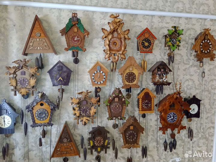 Часы с кукушкой механические