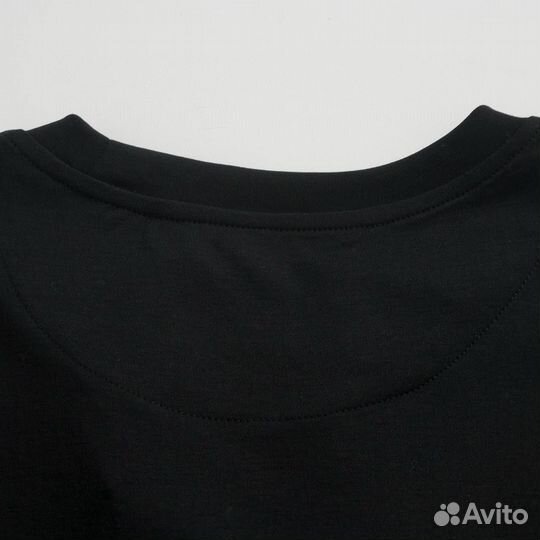 Футболка prada