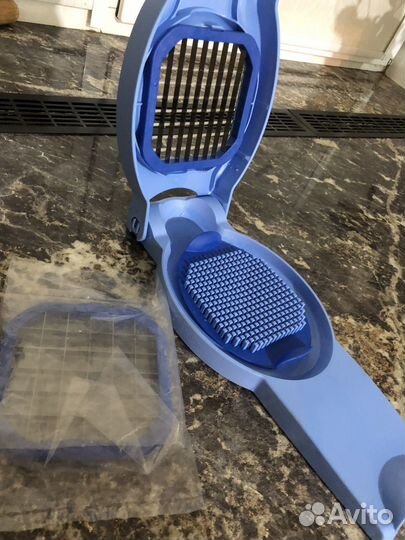 Терка мандолина или измельчитель мандолина