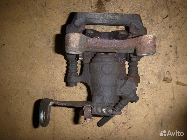 Суппорт задний левый mazda CX 5 2012-2017