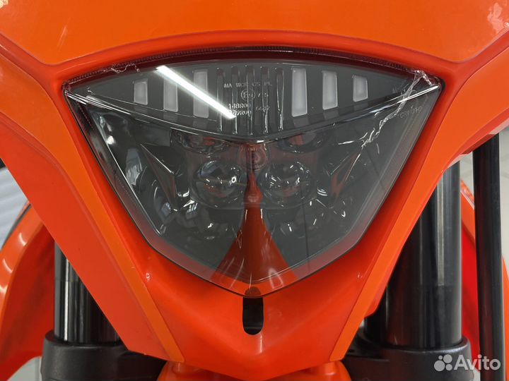 Мотоцикл Regulmoto Athlete 250 21/18 птс