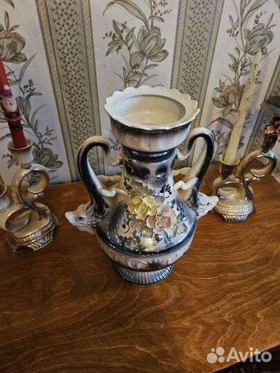 Ваза с лепниной винтаж