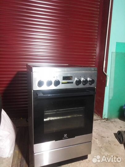 Плита электрическая стеклокерамика