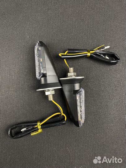 Поворотники для мотоцикла универсальные (Прозрачны