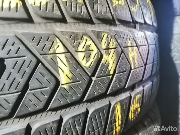 Pirelli Scorpion Winter 235/65 R17