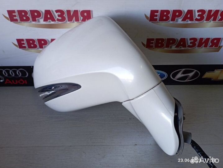 Зеркало заднего вида боковое правое Lexus Rx350