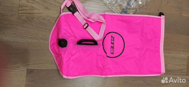 Буй для плавания Zone3 и сетка-мешок TYR