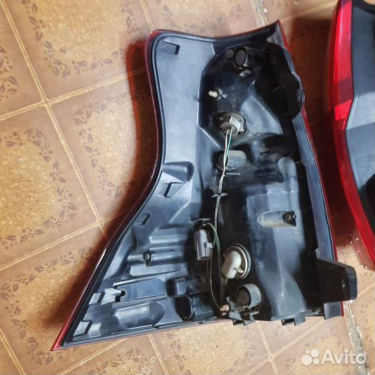 Стоп сигналы Lexus GX460