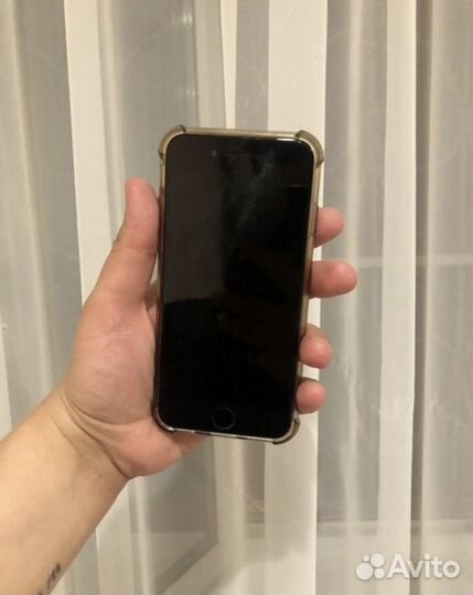 iPhone 6S, 32 ГБ
