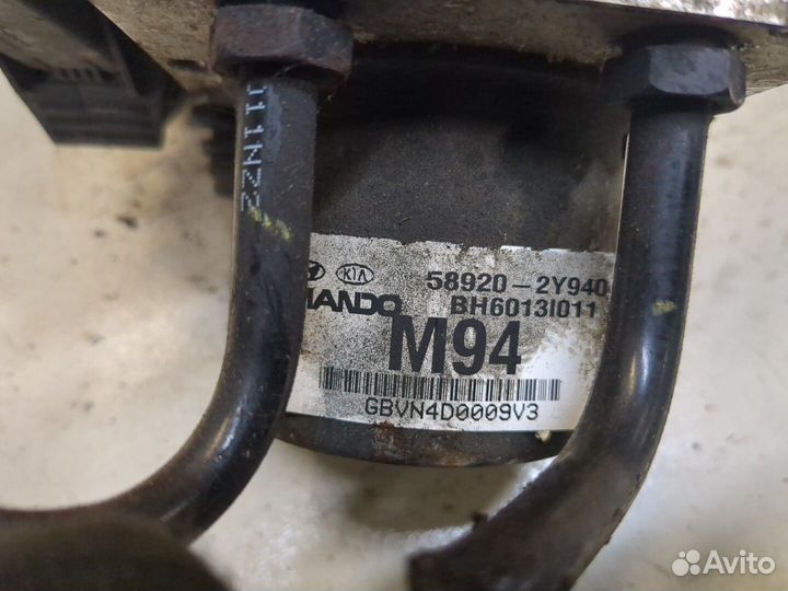 Блок абс, насос Hyundai ix 35, 2011