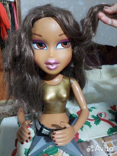 Манекен для причесок и макияжа