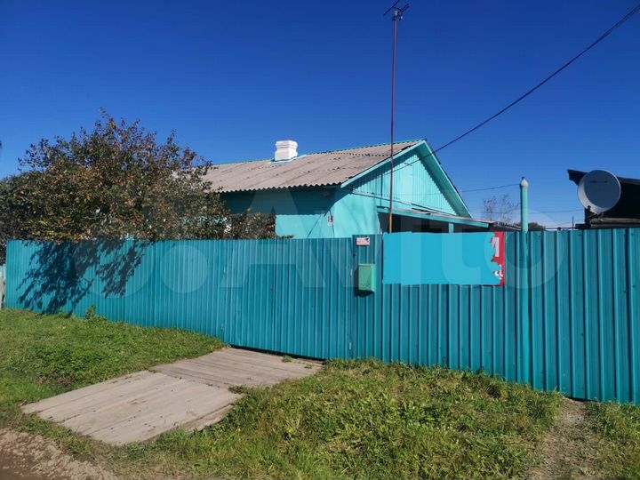 Дом 49 м² на участке 5 сот.