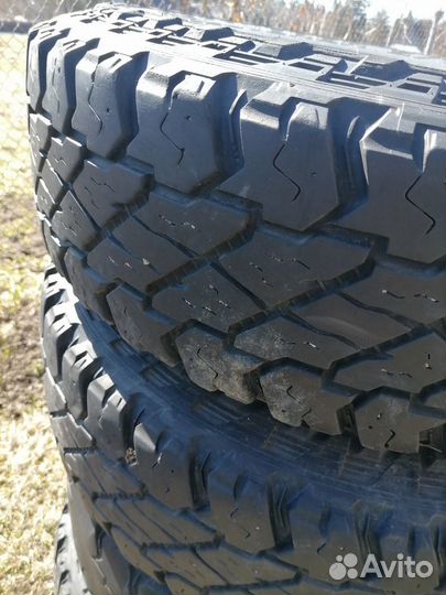 Продам комплект колес 235/85/r16