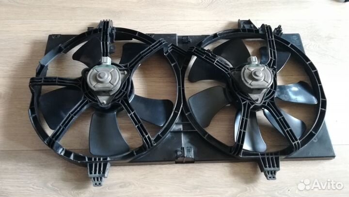 Диффузор с вентиляторами Nissan Wingroad Y11