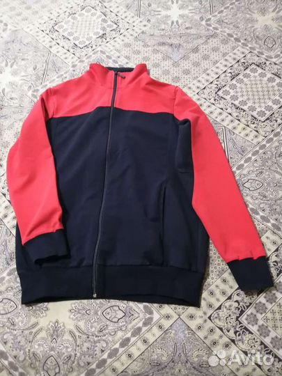 Спортивный костюм женский