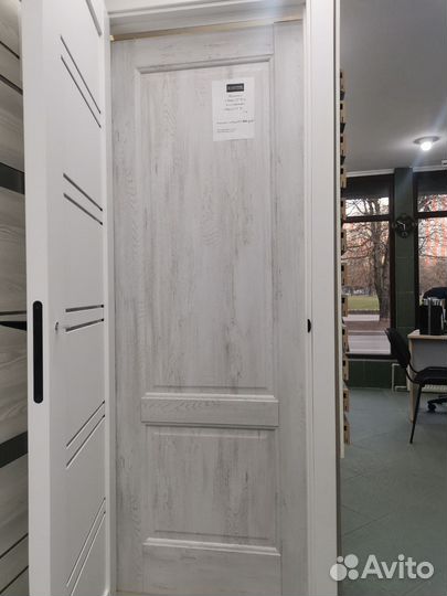 Межкомнатная дверь с установкой