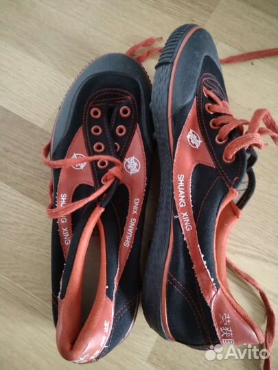 Бутсы новые