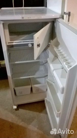 Холодильник бирюса