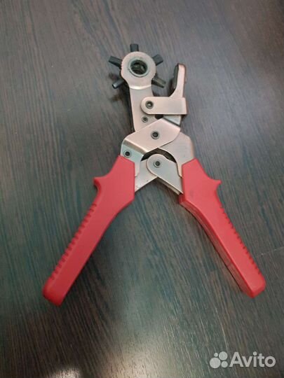 Дырокол для ремней