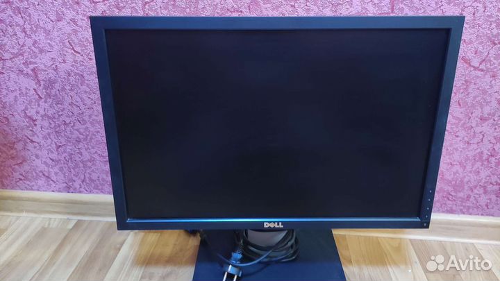 Монитор Dell 22