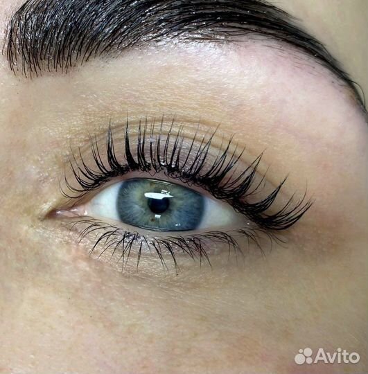 Ламинирование ресниц и бровей