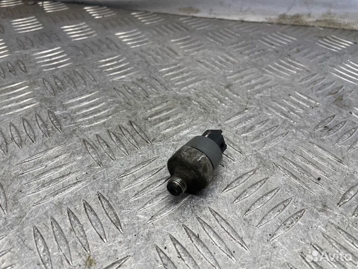 Датчик давления масла Toyota Camry V40 2azfe 2009