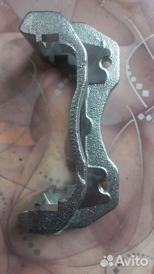 Скоба суппорта lancer 9