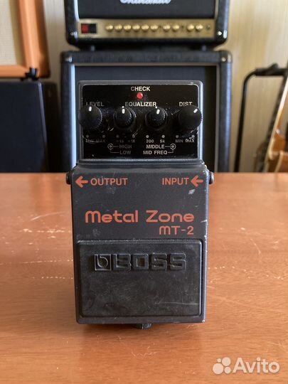 Продаю Boss Metalzone Custom